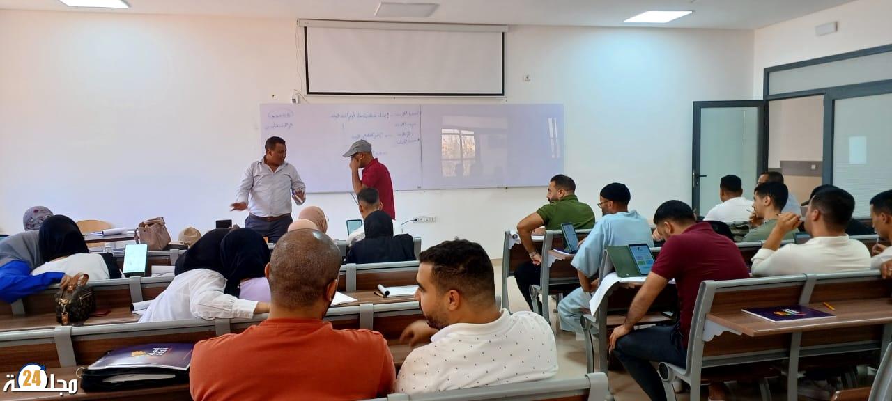 الاحصاء العام للسكان والسكنى انطلاق عملية تكوين الباحثين والمراقبين