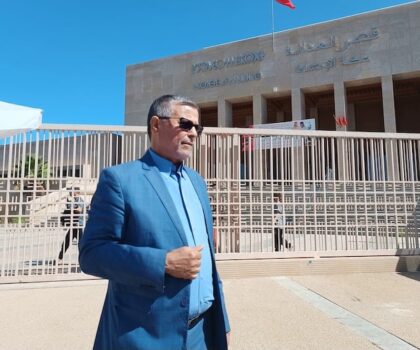 الرباط.. تأجيل محاكمة رئيس جماعة القصر الكبير ومن معه