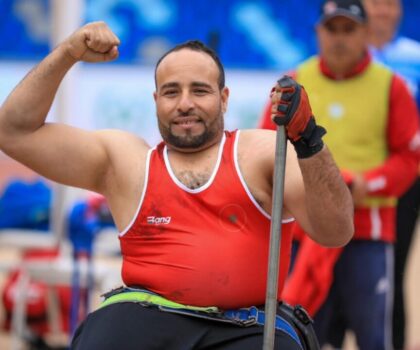 الألعاب البارالمبية..عبد الإله الكاني يهدي المغرب أول ميدالية ذهبية في رمي الجلة