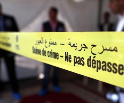 زوج يذبح زوجته من الوريد إلى الوريد