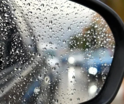طقس الأربعاء: زخات رعدية ورياح قوية تضرب جنوب المغرب، وحرارة مرتفعة بأقصى الجنوب