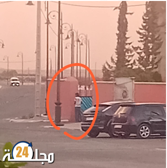 بالصور.. مختل عقلي عنيف يروع الساكنة بالبروج