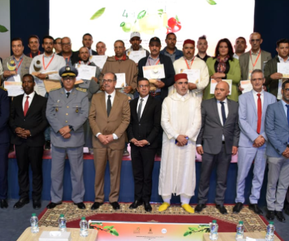 الملتقى الوطني للتفاح بميدلت يكرّم المنتجين المتميزين ويسلط الضوء على التنمية المستدامة بالمناطق الجبلية