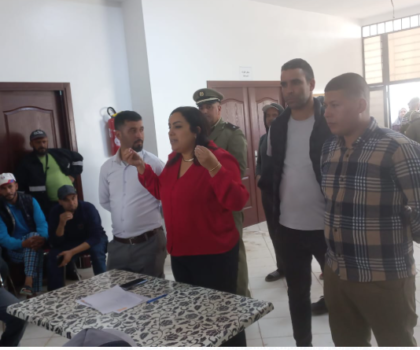 القائدة سحر مداح : نموذج للقائدة القريبة من المواطنين في مشهد يندر تكراره