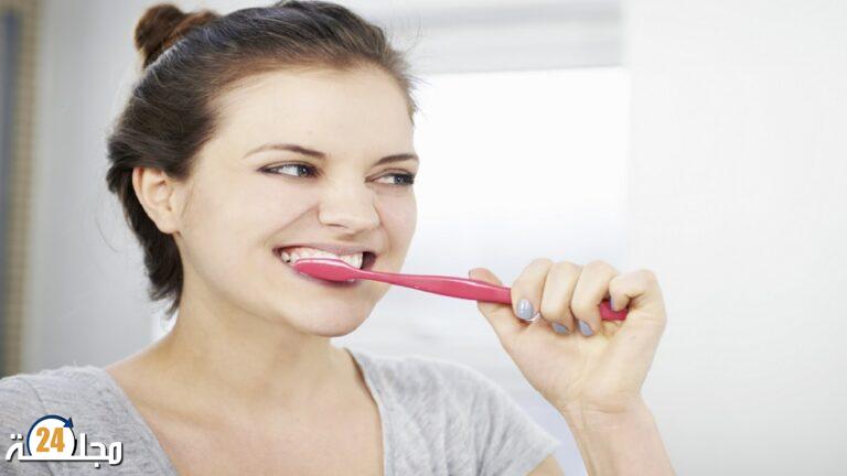 تنظيف الأسنان قد يكون مفتاح الوقاية من مرض مزمن