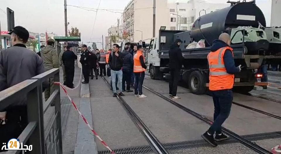 الدار البيضاء: مصرع ثلاثة أشخاص في حادث سير بين شاحنة والترامواي
