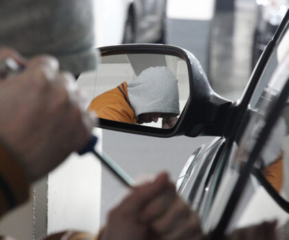 تفكيك شبكة خطيرة متخصصة في سرقة السيارات بالدار البيضاء