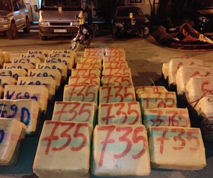 معبر الكركرات.. إجهاض محاولة لتهريب أزيد من 3.5 أطنان من مخدر الشيرا