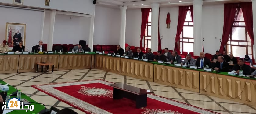 اقليم خريبكة يسطر برنامجا لاحتضان التظاهرات والمهرجانات والاحتفالات لسنة 2025