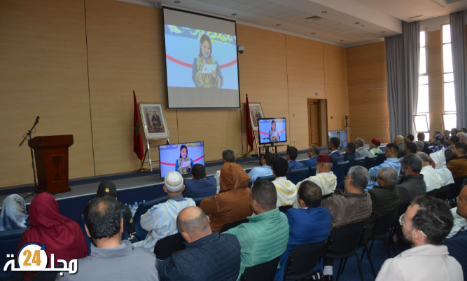 سيدي إفني: متابعة أشغال المناظرة الوطنية الثانية للجهوية المتقدمة