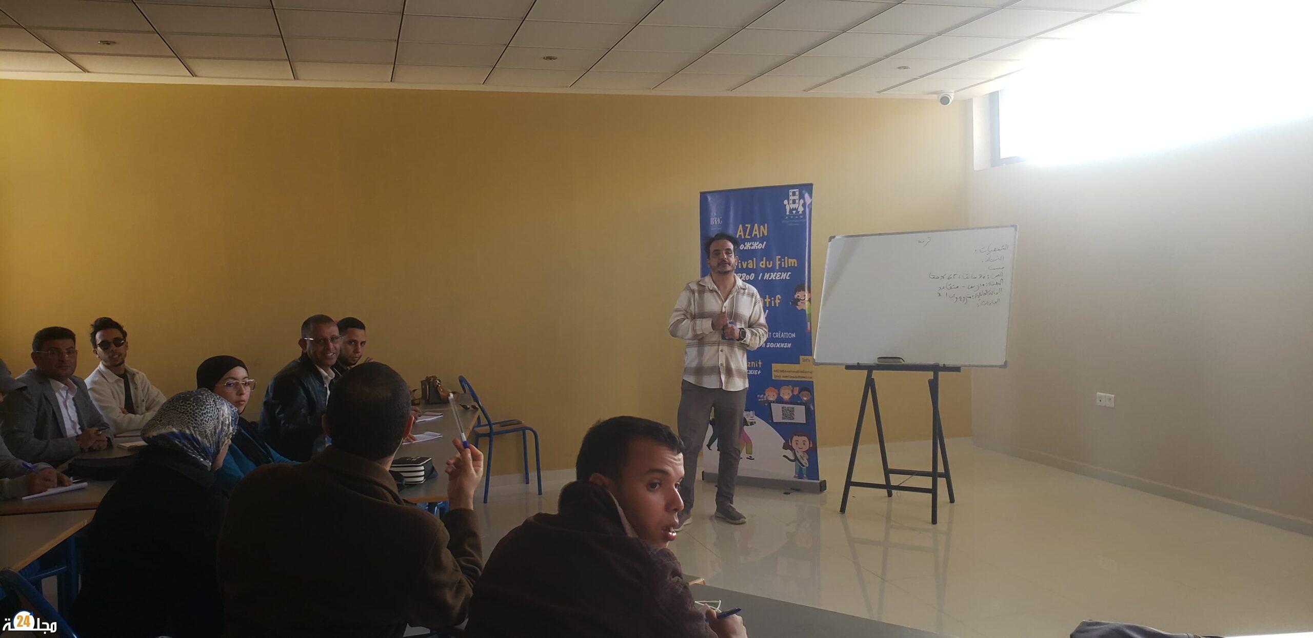 السيناريو كأداة إبداعية في مهرجان أزان ، ورشة بقيادة سفيان نعوم