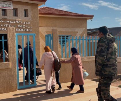 النشرة الجوية الانذارية الأخيرة تدفع السلطات المحلية بقيادة ايت أوادير الى نقل النساء الحوامل الى دار الأمومة