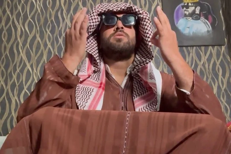 اليوتيوبرز إلياس المالكي يعانق الحرية بعد تخفيض عقوبته الحبسية