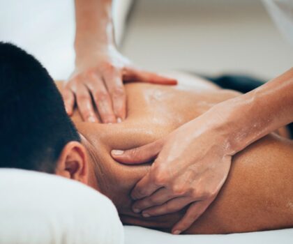 تفكيك شبكة دعارة داخل محل تدليك بمراكش: توقيف 8 أشخاص بينهم أربع سيدات