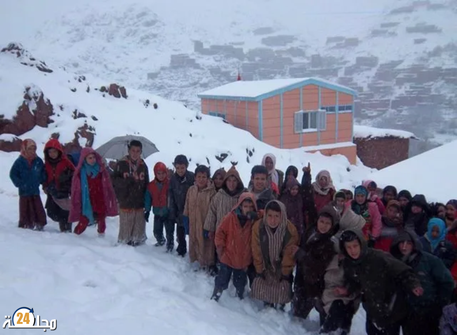 موجة البرد بالحسيمة: تجهيز المدارس بأجهزة للتدفئة