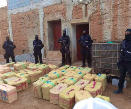 إيمينتانوت.. إحباط محاولة تهريب أطنان من المخدرات وتوقيف ستة متورطين