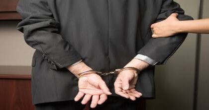 اعتقال رئيس جماعة ومتابعته بتهم تبديد أموال عامة والتزوير