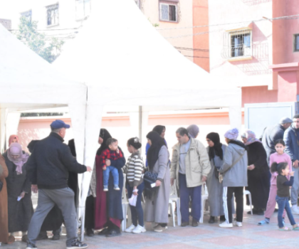 رجاء بن جرير لكرة القدم ينظم حملة طبية مجانية تحت شعار “روح الإنسانية من الروح الرياضية”