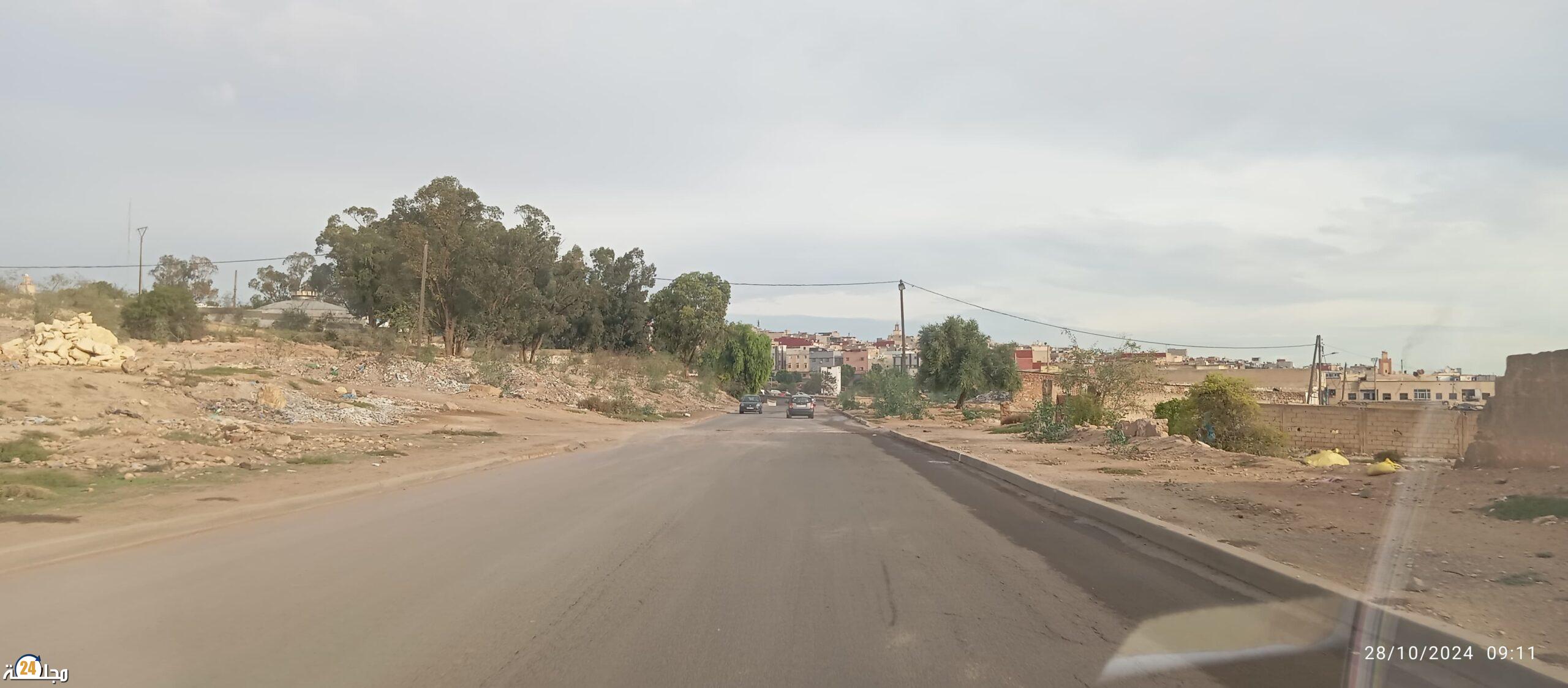 رئيسة جماعة سطات توضح بشأن الحفر المزعجة وتعد بالتدخل العاجل