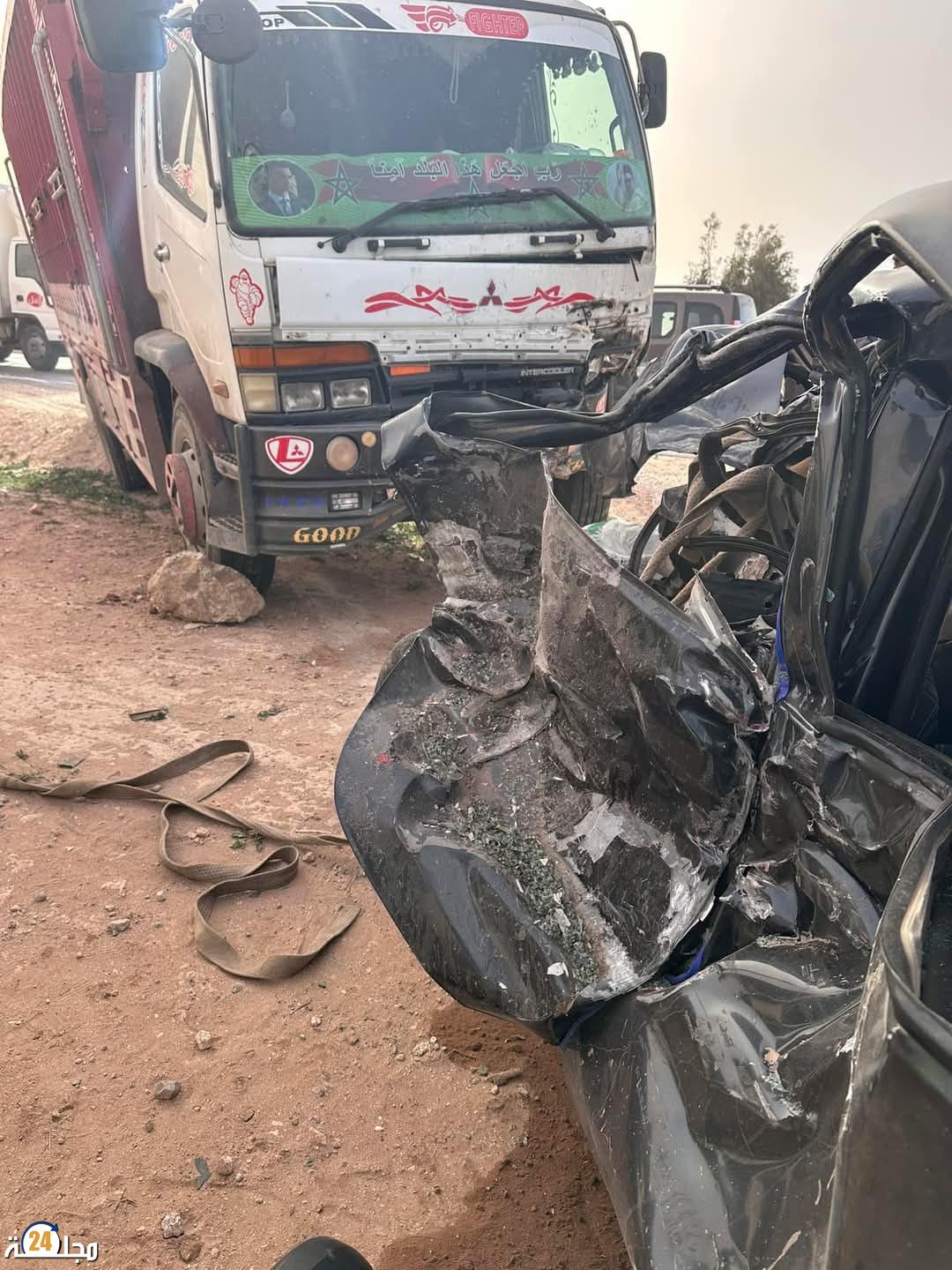 مصرع طفلة وإصابة آخرين في حادث سير مروع بطريق الوطنية رقم 1 قرب مصور راسو بالجديدة