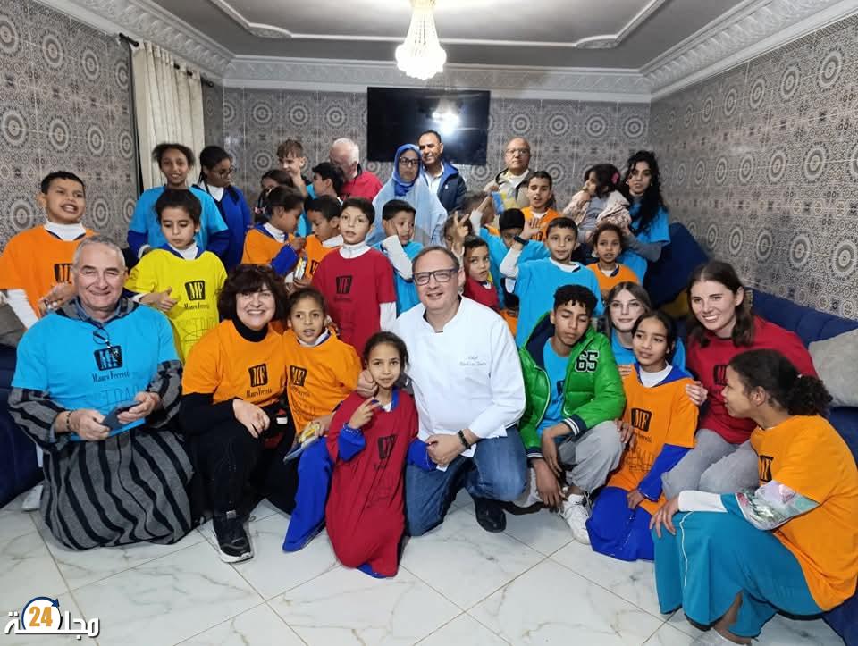 عائلة إيطالية من تيرني تجلب الفرحة لأطفال مركز أم المؤمنين عائشة لاستقبال بن جرير