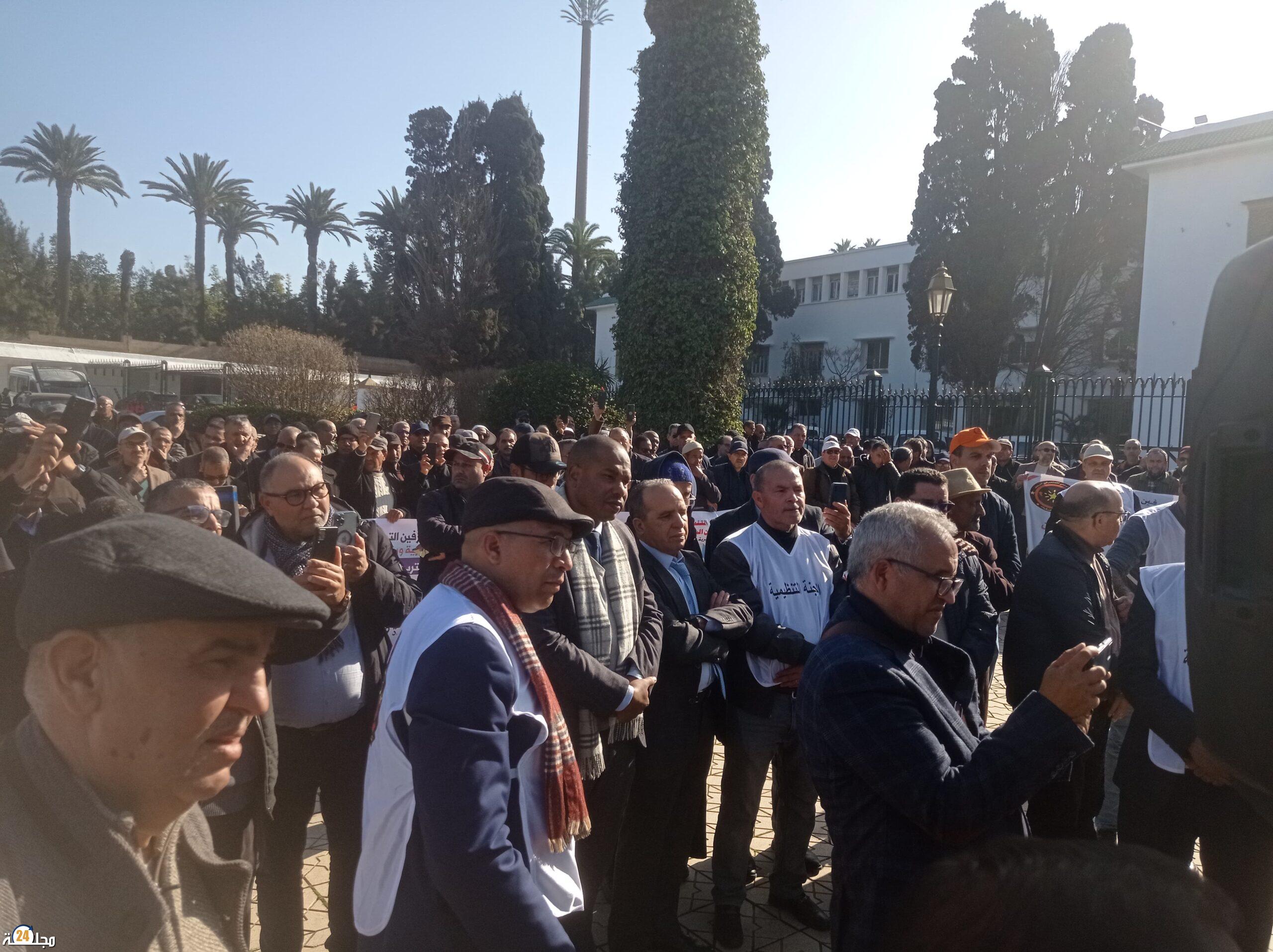 وقفة احتجاجية للمتصرفين التربويين ضحايا الترقيات والمطالبة بتأجيل البت في ترقية 2023