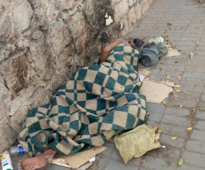 شوارع سطات تتحول إلى ملاذ للمختلين عقليًا