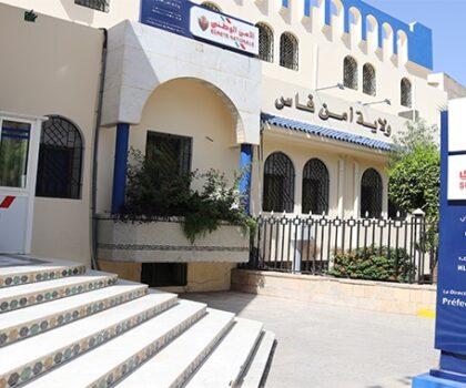 فاس: توقيف نصّاب كينتحل صفة محامي ويبتز ضحاياه بوعود ديال التعدد