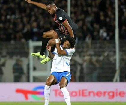 الجيش الملكي يفرض التعادل على ماميلودي سان داونز ويتصدر المجموعة بجدارة