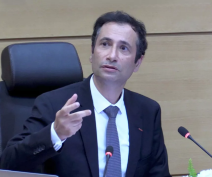 بنشعبون يدعو الى تعزيز البنية التحتية وإنشاء مناطق صناعية لجذب مزيد من الاستثمارات