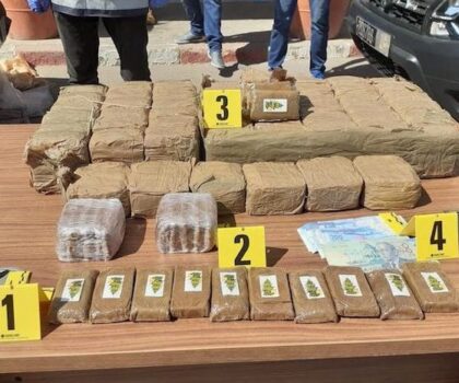 طنجة: إحباط محاولة تهريب مخدرات بشاطئ اكزناية