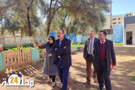 مديرية مكناس: المدير الإقليمي بمكناس في زيارة ميدانية لمركز الفرصة الثانية الجيل الجديد