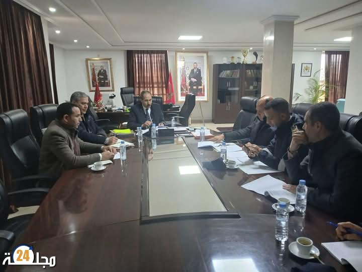 مكناس: تنظيم لقاء تنسيقي في شأن تنفيذ اتفاقية الشراكة بين الوزارة والمندوبية العامة لإدارة السجون وإعادة الإدماج