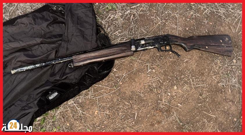 توقيف ثلاثة أشخاص يشتبه في ارتباطهم بشبكة إجرامية وحيازة مخدرات وبندقية صيد في الرباط