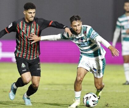 التعادل يحسم كلاسيكو الرجاء والجيش الملكي في القنيطرة