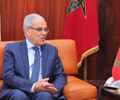 تنفيذاً للتعليمات الملكية السامية ..لوديي يستقبل نظيره الكاميروني