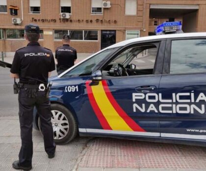 الشرطة الإسبانية تفكك شبكة دولية لتهريب السيارات من ميناء الجزيرة الخضراء إلى طنجة