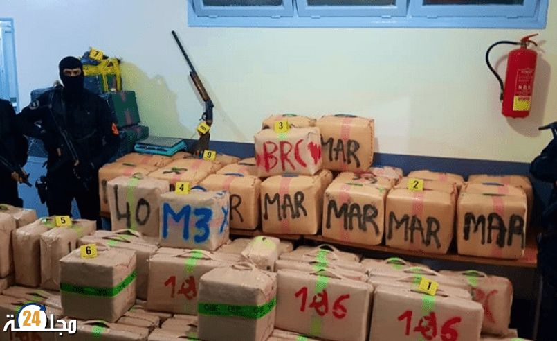 تمارة…إحباط محاولة تهريب أربعة أطنان من مخدر الشيرا وتوقيف 5 مشتبه بهم