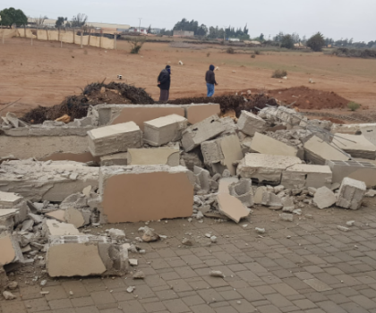 سلطات اشتوكة ايت باها تتدخل لهدم بنايات غير مرخصة لمسؤولين سياسيين بارزين