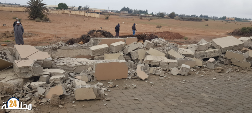 سلطات اشتوكة ايت باها تتدخل لهدم بنايات غير مرخصة لمسؤولين سياسيين بارزين