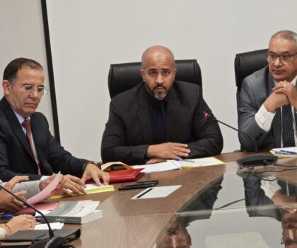 النيابة العامة بالمحكمة الابتدائية لبيوكرى تعقد مائدة مستديرة لحماية الفئات الخاصة في سوق الشغل