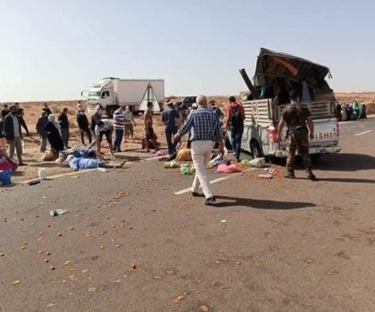 السرعة والتهور في عربات نقل العمال الزراعيين: خطر يهدد الأرواح على الطرقات