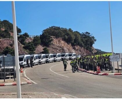 تعزيزات أمنية مكثفة ببليونش لمواجهة محاولات التسلل إلى سبتة المحتلة..