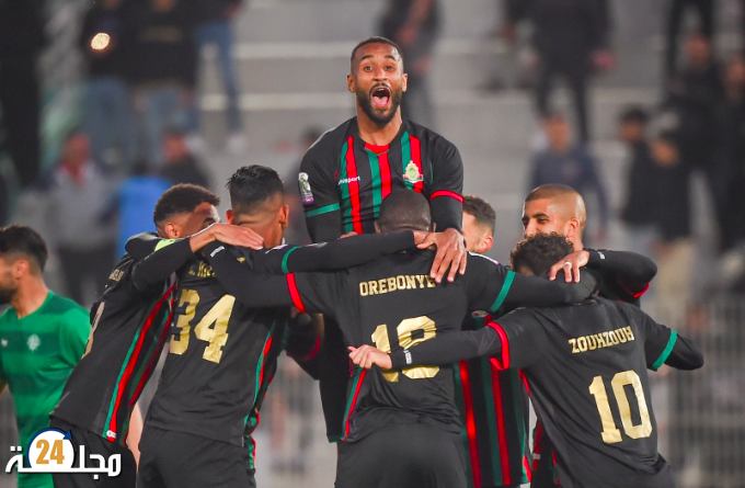 الجيش الملكي يهزم المغرب الفاسي بثلاثية ويعزز وصافته في الدوري