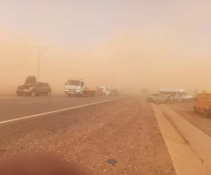 نشرة إنذارية..رياح قوية مع تطاير الغبار مرتقبة غدا الخميس بعدد من أقاليم المملكة