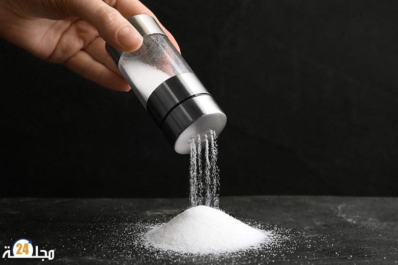 احذر.. زيادة الملح في طعامك يصيبك بالاكتئاب