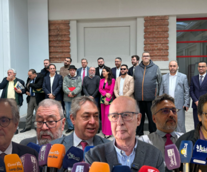 تطوان -مدريد …ملتقى ‘ضفتين بلا شواطئ’: لقاء لتجاوز الصور النمطية وتعزيز الحوار الإعلامي