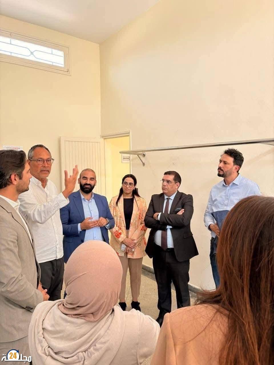 سيدي قاسم : زيارة ميدانية لوفد دولي للمؤسسات النسوية