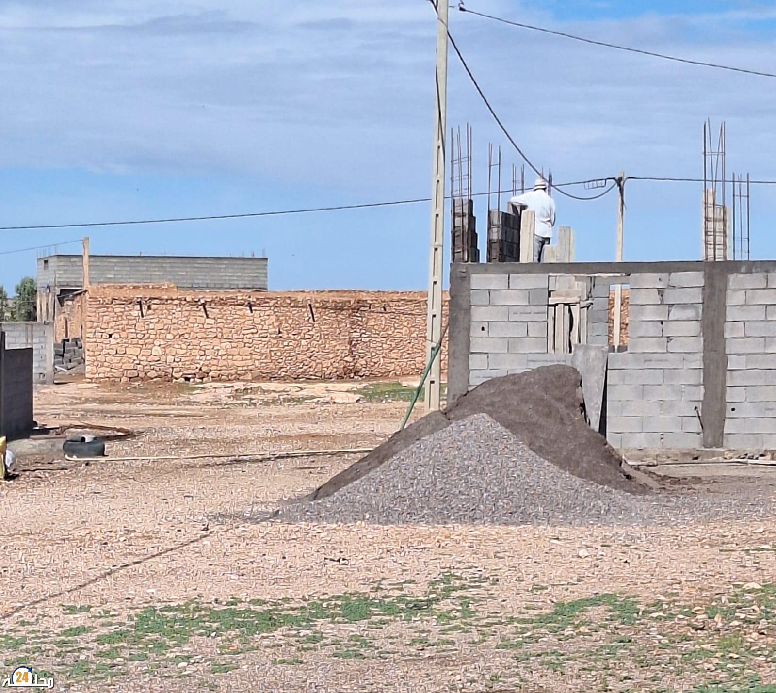 سطات : البناء العشوائي يزحف على جماعة دار الشافعي وسط صمت السلطات المحلية