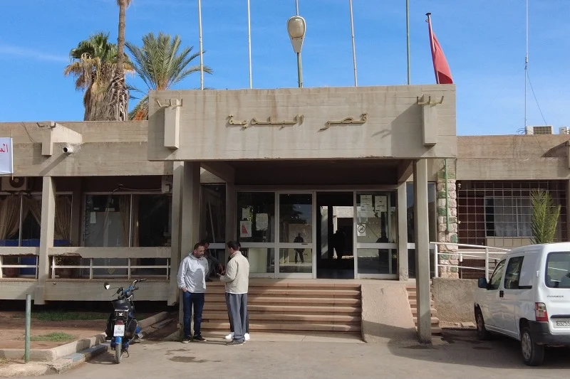 محاكمة تقني بجماعة الفقيه بنصالح تكشف شبهات فساد